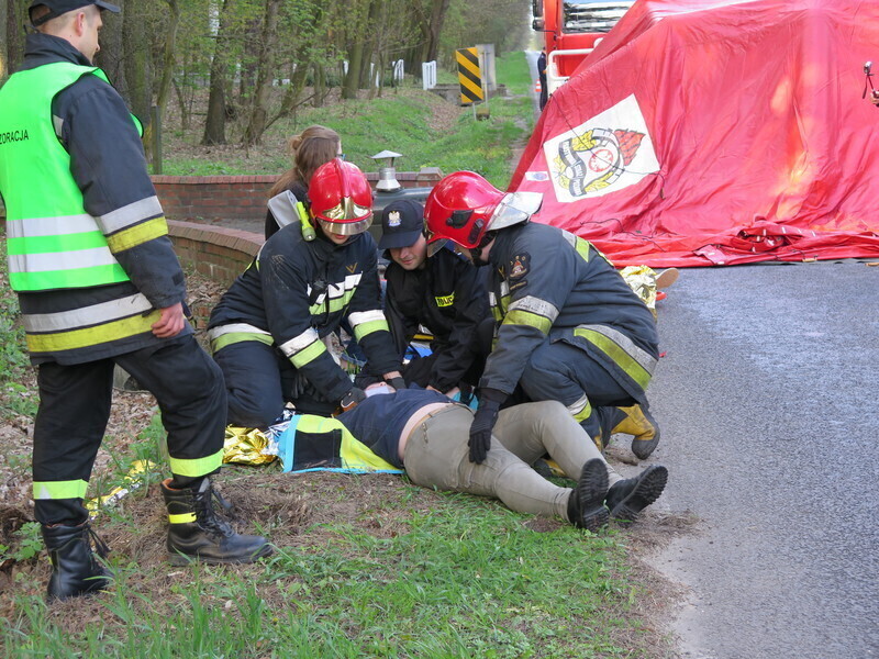 Zdjęcie 19: Osiemnastu rannych w wypadku na Wolborskiej