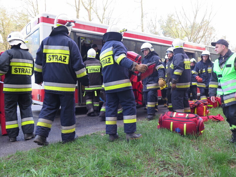 Zdjęcie 23: Osiemnastu rannych w wypadku na Wolborskiej