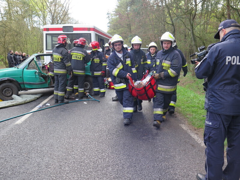 Zdjęcie 24: Osiemnastu rannych w wypadku na Wolborskiej