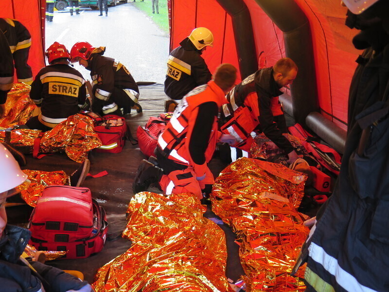 Zdjęcie 29: Osiemnastu rannych w wypadku na Wolborskiej