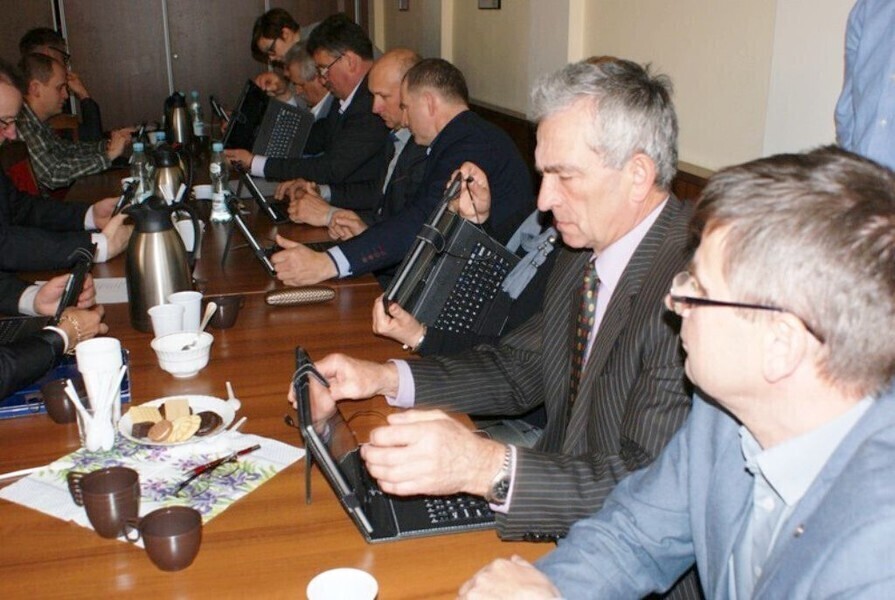 Radni dostali tablety