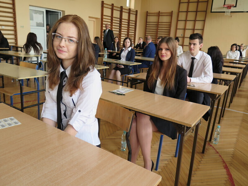 Zdjęcie 8: Ruszyły matury. Dziś język polski [AKTUALIZACJA]