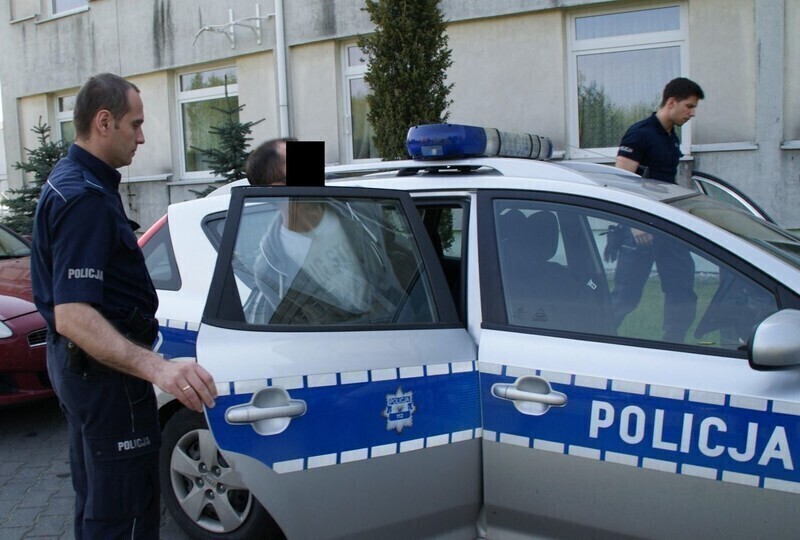 Zdjęcie 4: Systematycznie okradali swojego pracodawcę