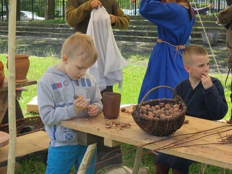 Zdjęcie 10: Chrzest Polan w Wiosce Wikinga 