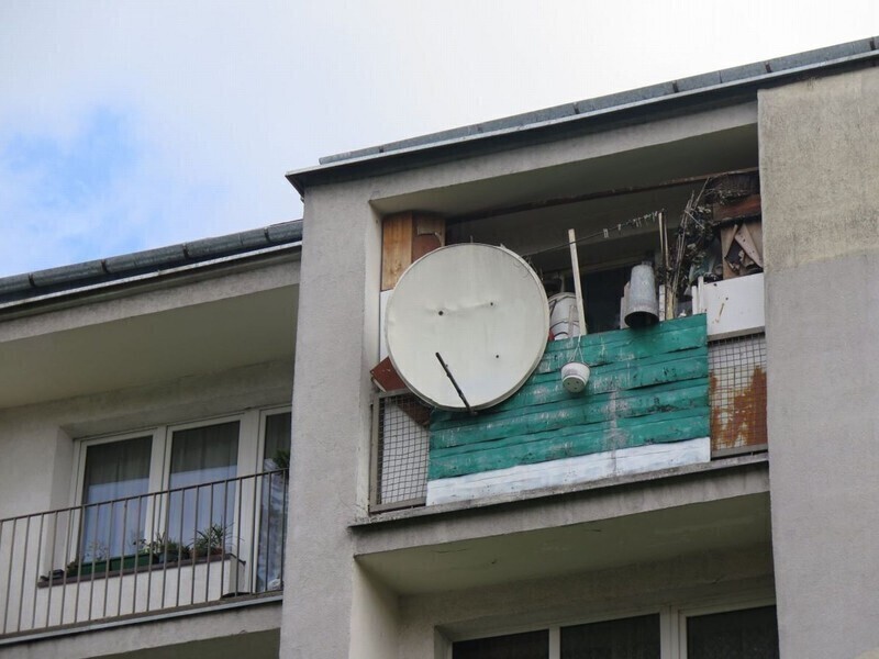 Zdjęcie 8: Zbiera śmieci w piwnicy. Sąsiedzi mówią dość! 