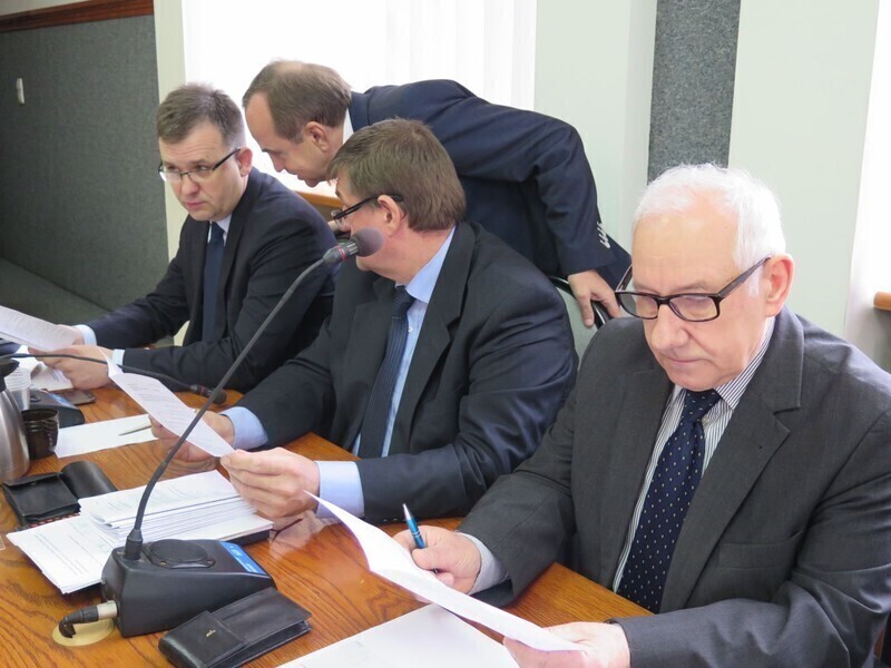 Zdjęcie 1: Wiemy ile na koncie ma prezydent miasta 