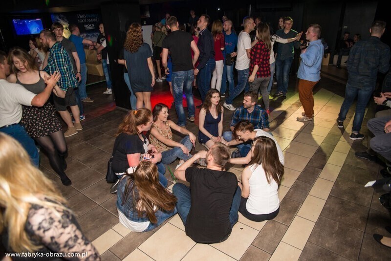 Zdjęcie 7: Tak się bawią studenci