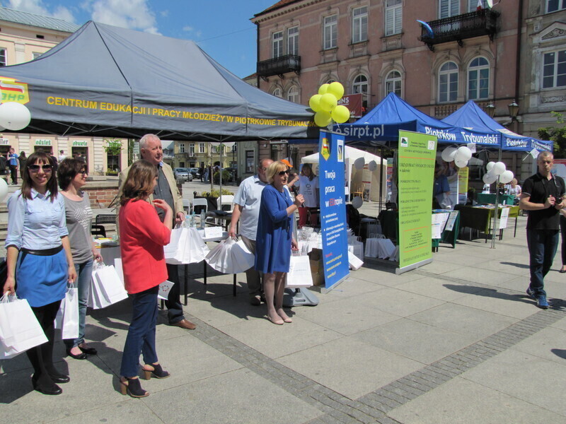 Zdjęcie 1: Dni Funduszy Europejskich w Piotrkowie