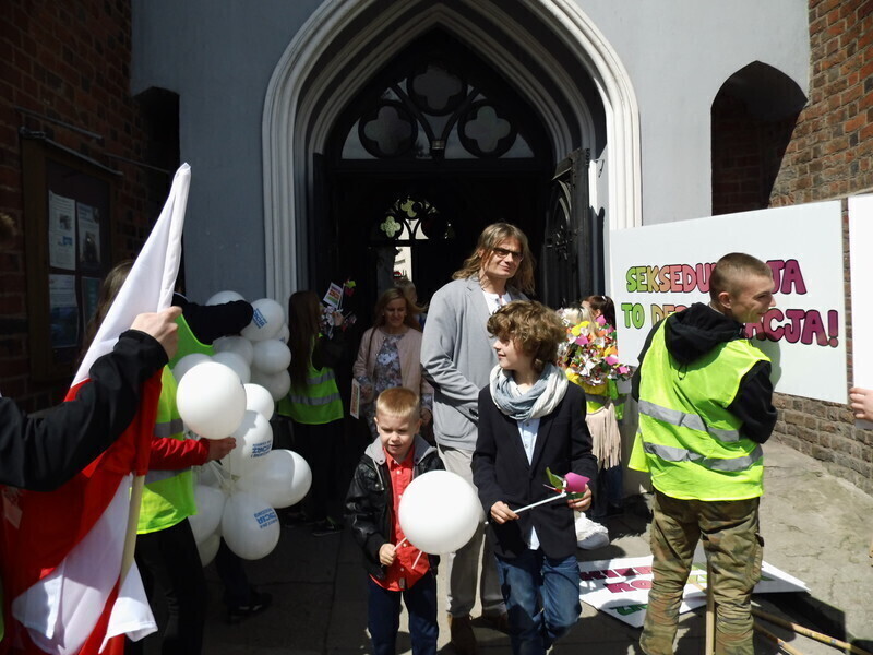 Zdjęcie 7: Ulicami Piotrkowa przeszedł Marsz dla Życia i Rodziny
