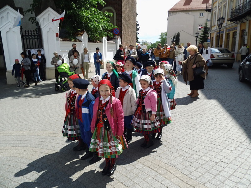Zdjęcie 12: Ulicami Piotrkowa przeszedł Marsz dla Życia i Rodziny