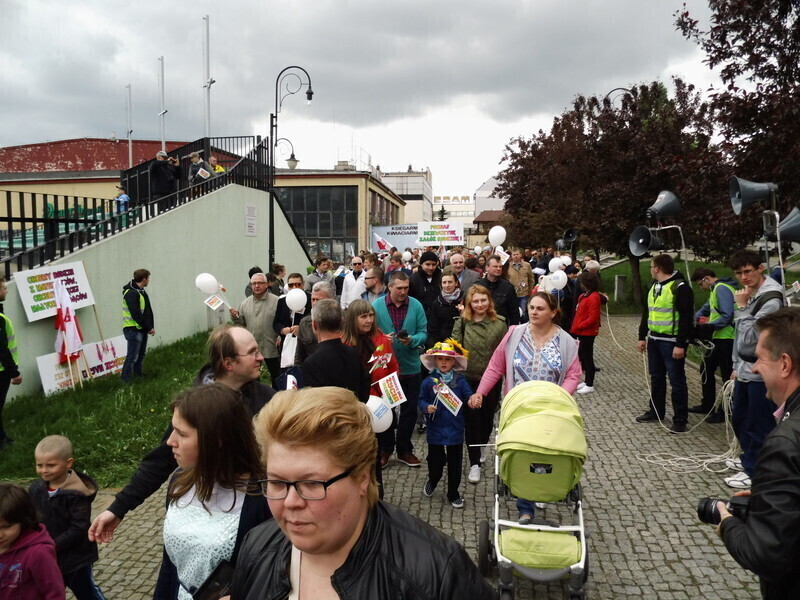 Zdjęcie 44: Ulicami Piotrkowa przeszedł Marsz dla Życia i Rodziny