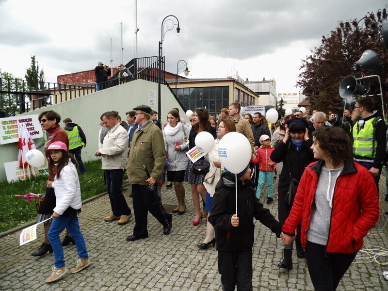 Zdjęcie 45: Ulicami Piotrkowa przeszedł Marsz dla Życia i Rodziny