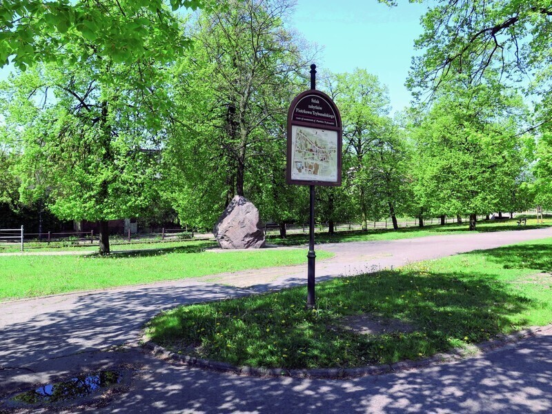 Zdjęcie 3: Na Dni Przyjaźni zmodernizują Plac Zamkowy w Piotrkowie 