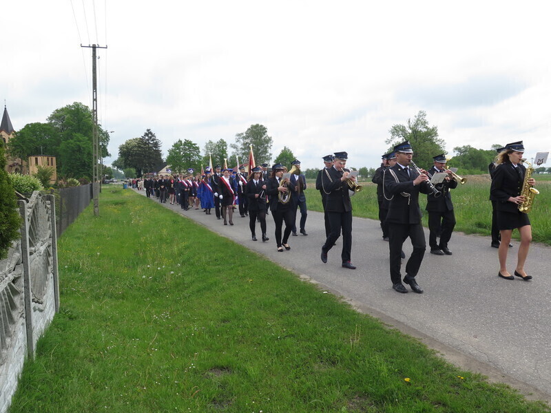 Zdjęcie 5: Jan Paweł II patronem Gimnazjum w Gomulinie