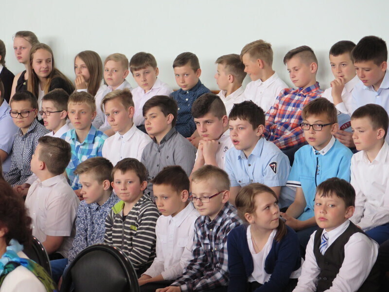 Zdjęcie 13: Jan Paweł II patronem Gimnazjum w Gomulinie