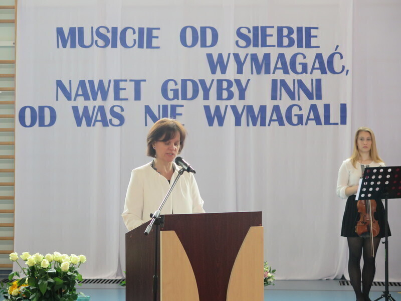 Zdjęcie 15: Jan Paweł II patronem Gimnazjum w Gomulinie