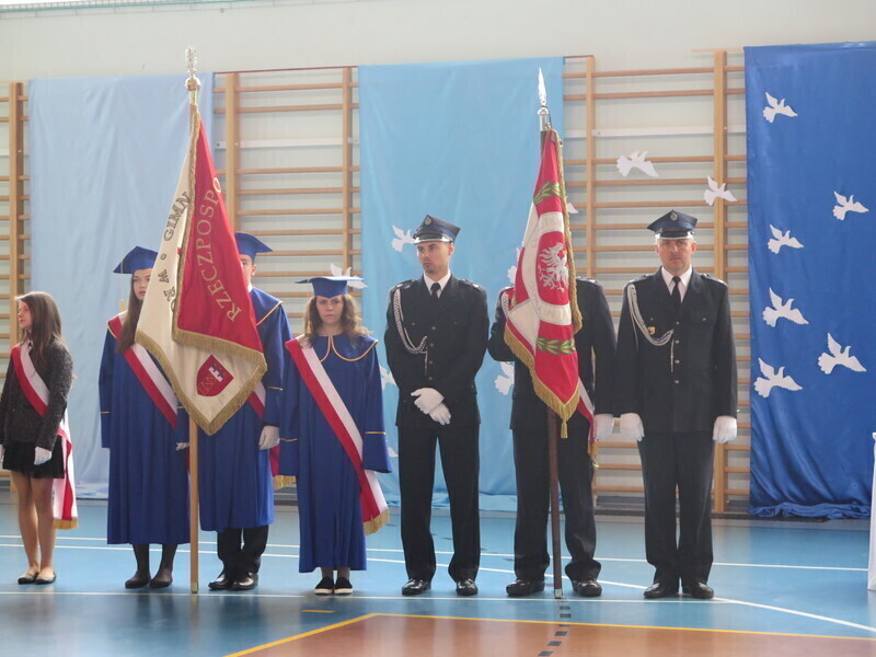 Zdjęcie 16: Jan Paweł II patronem Gimnazjum w Gomulinie