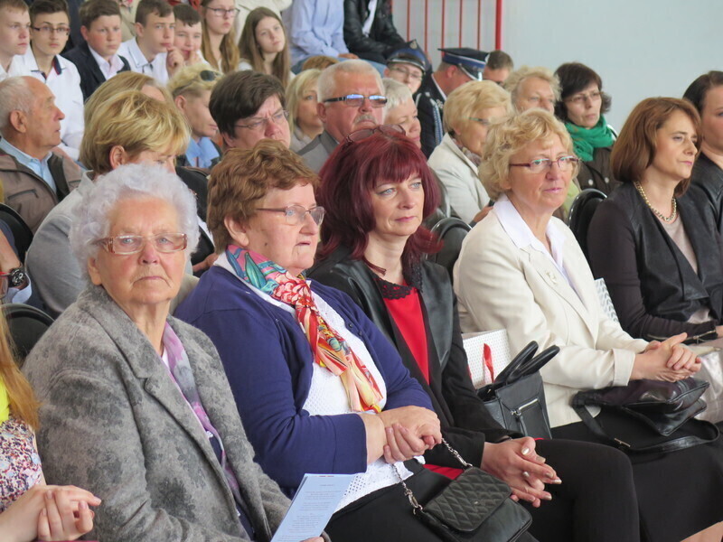 Zdjęcie 17: Jan Paweł II patronem Gimnazjum w Gomulinie