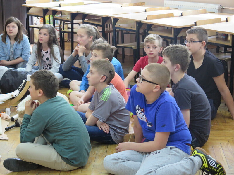 Zdjęcie 8: Lekcja z kotem w SP nr 16