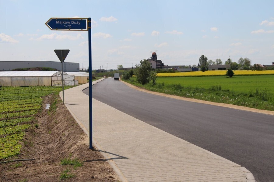 Zdjęcie 1: Droga w Majkowie Dużym prawie gotowa