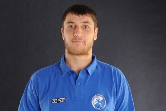 Czterech przyszło pięciu odejdzie