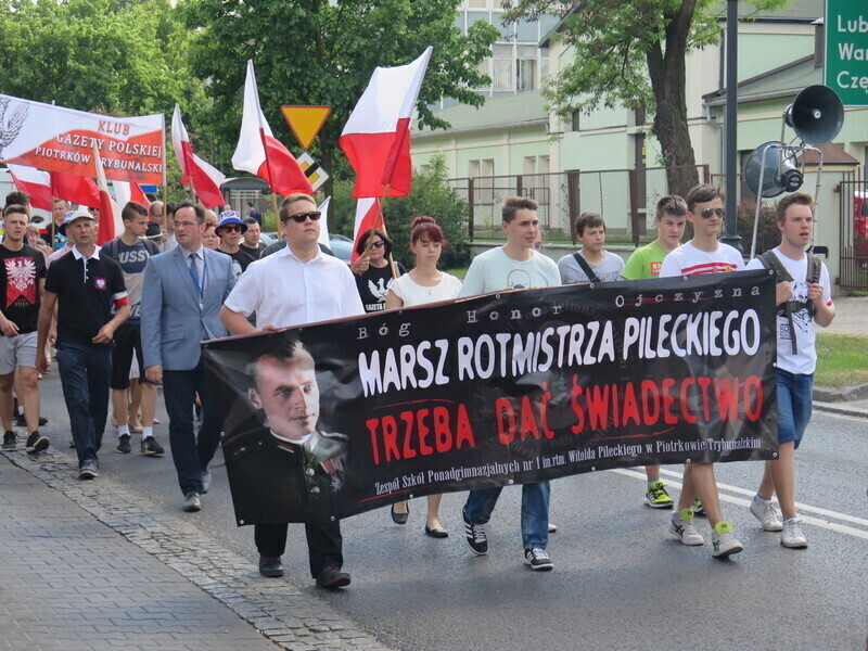 Zdjęcie 1: Pamiętają o rotmistrzu Pileckim