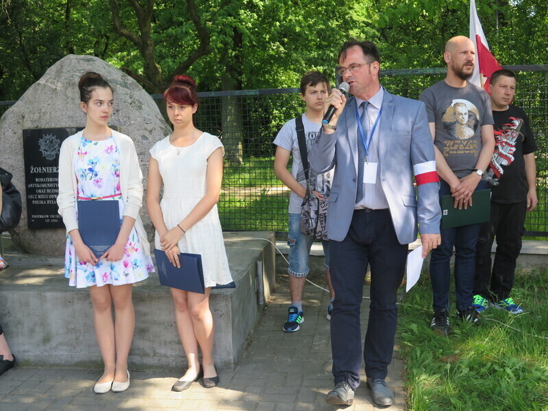 Zdjęcie 5: Pamiętają o rotmistrzu Pileckim