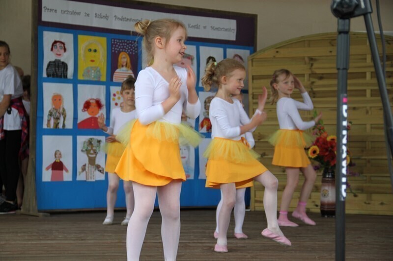 Zdjęcie 5: Zatańczyli i zaśpiewali dla wszystkich mam!