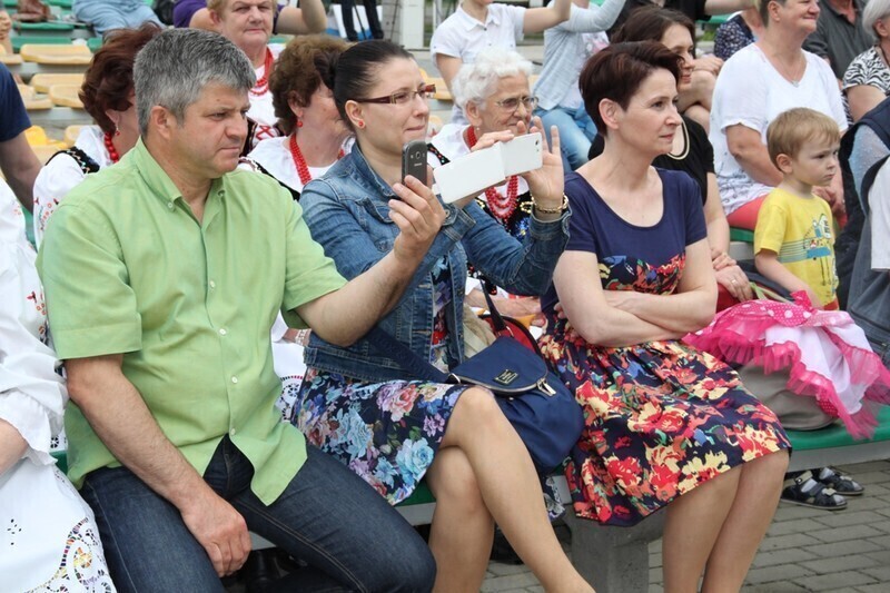 Zdjęcie 7: Zatańczyli i zaśpiewali dla wszystkich mam!