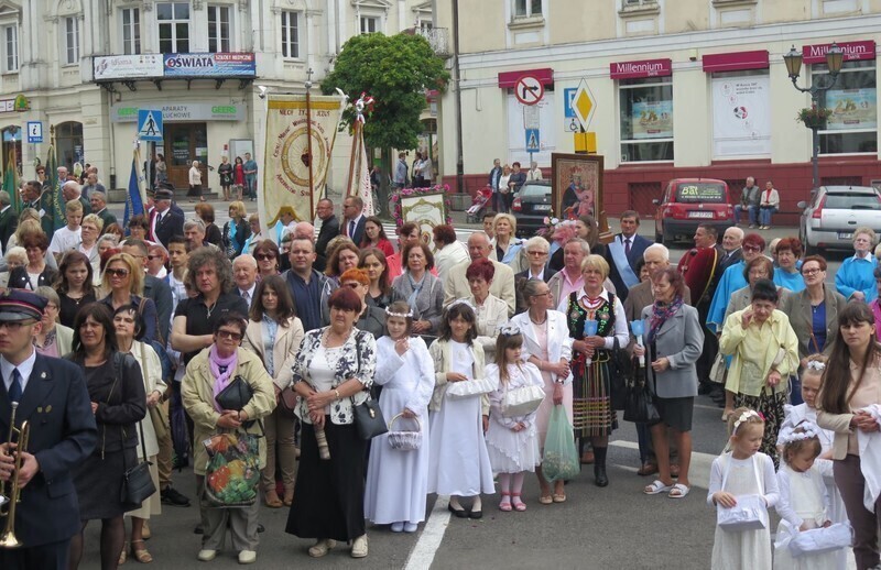 Zdjęcie 25: Święto Bożego Ciała na ulicach Piotrkowa Trybunalskiego [GALERIA]