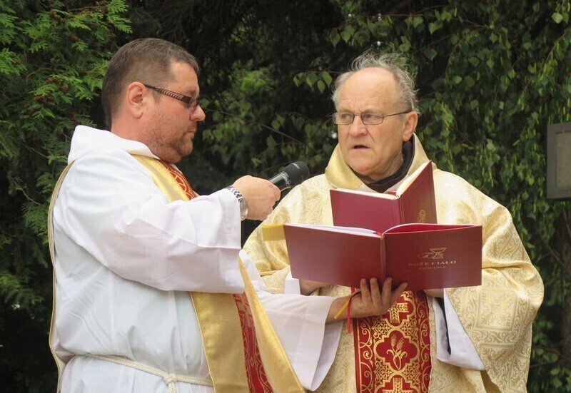 Zdjęcie 26: Święto Bożego Ciała na ulicach Piotrkowa Trybunalskiego [GALERIA]