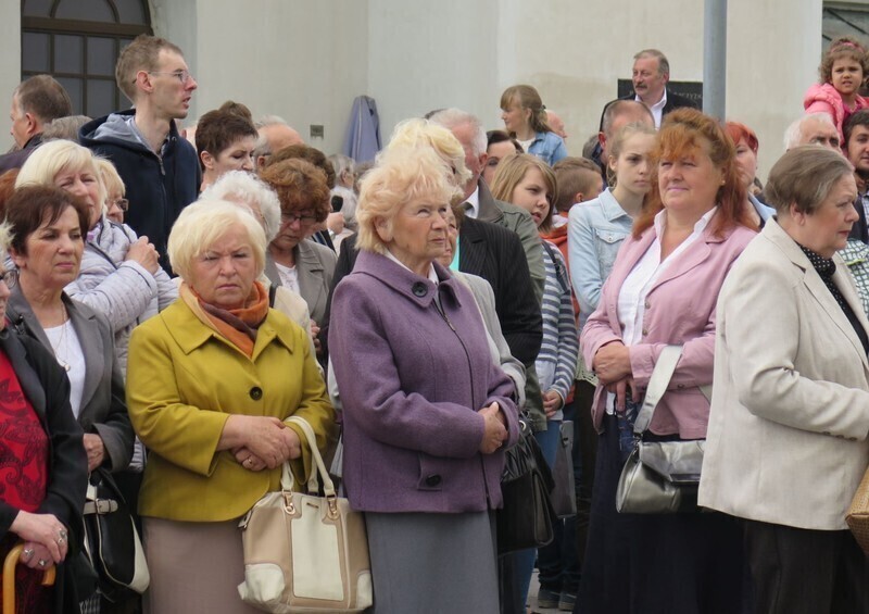 Zdjęcie 30: Święto Bożego Ciała na ulicach Piotrkowa Trybunalskiego [GALERIA]