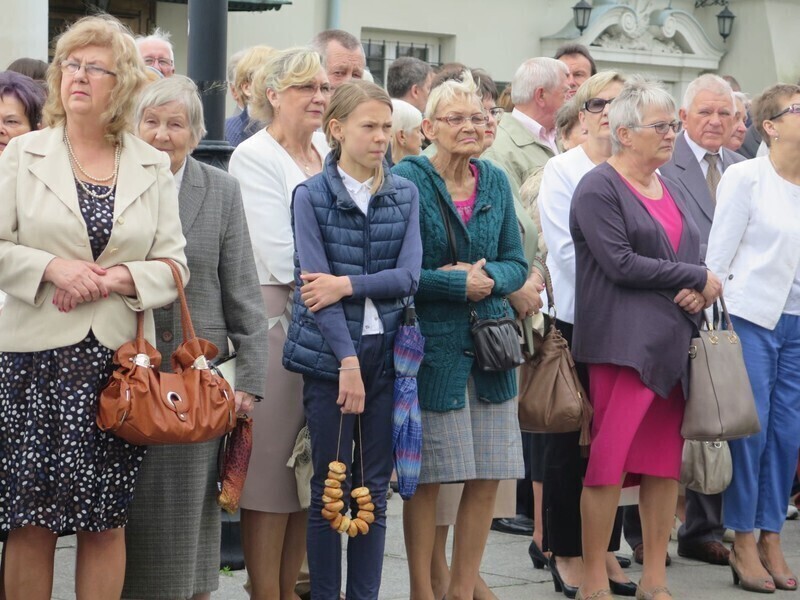 Zdjęcie 32: Święto Bożego Ciała na ulicach Piotrkowa Trybunalskiego [GALERIA]