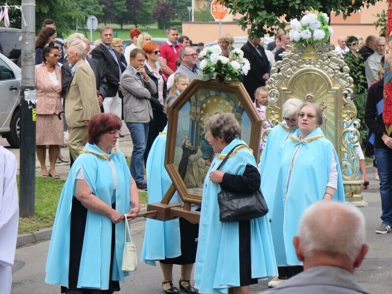 Zdjęcie 46: Święto Bożego Ciała na ulicach Piotrkowa Trybunalskiego [GALERIA]