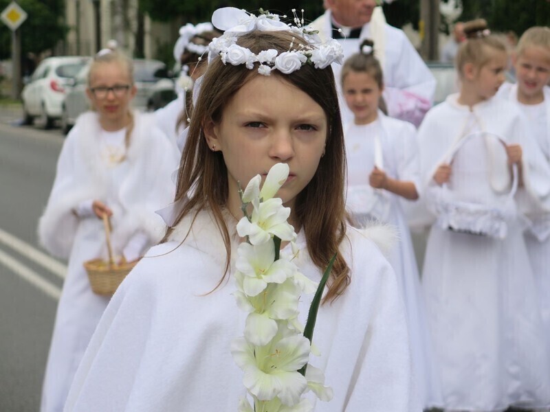 Zdjęcie 58: Święto Bożego Ciała na ulicach Piotrkowa Trybunalskiego [GALERIA]