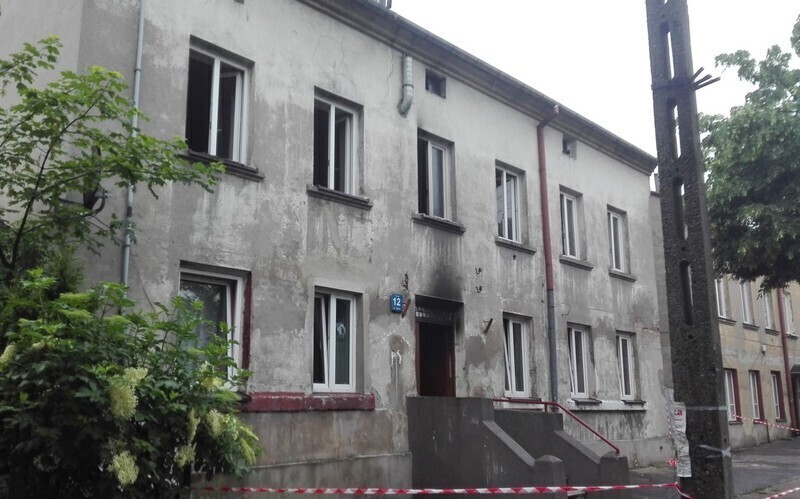 Zdjęcie 2: Pożar kamienicy przy ulicy Łódzkiej [AKTUALIZACJA]