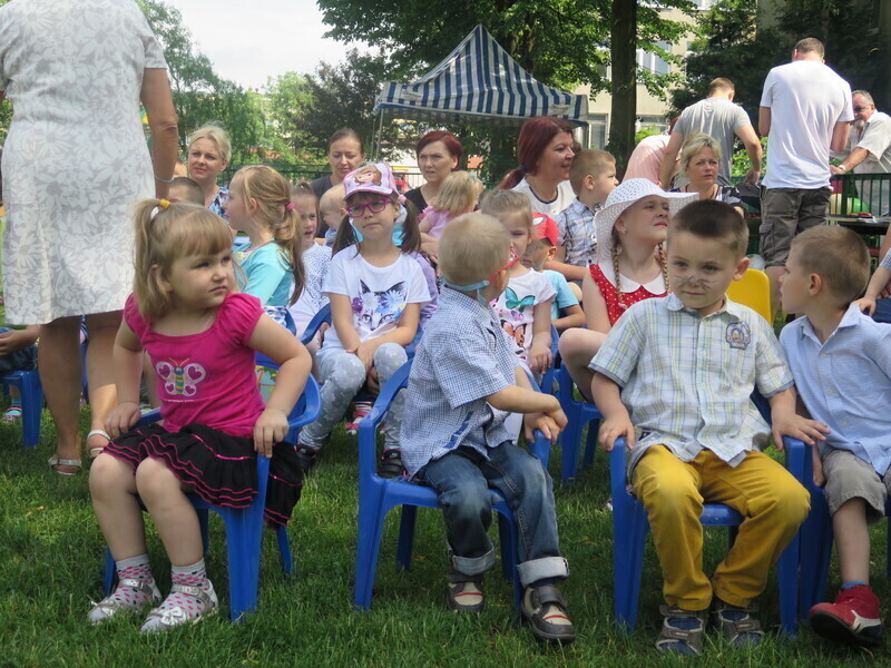 Zdjęcie 6: Finał zbiórki dla Domu Dziecka