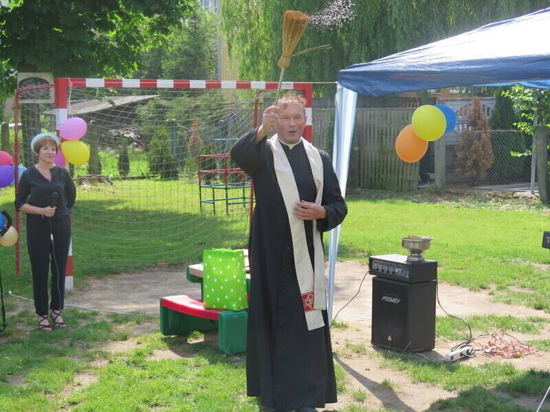 Zdjęcie 13: Finał zbiórki dla Domu Dziecka