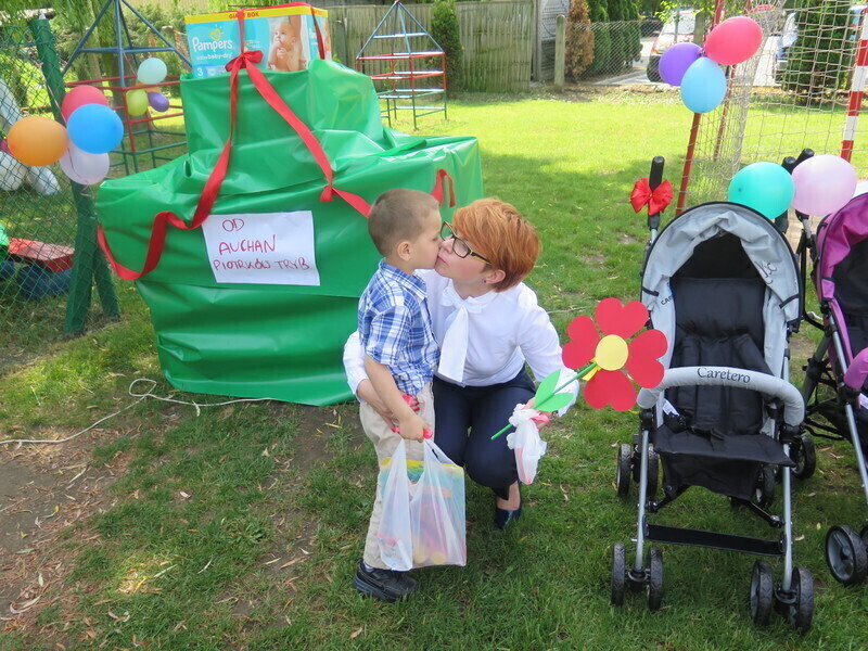 Zdjęcie 19: Finał zbiórki dla Domu Dziecka