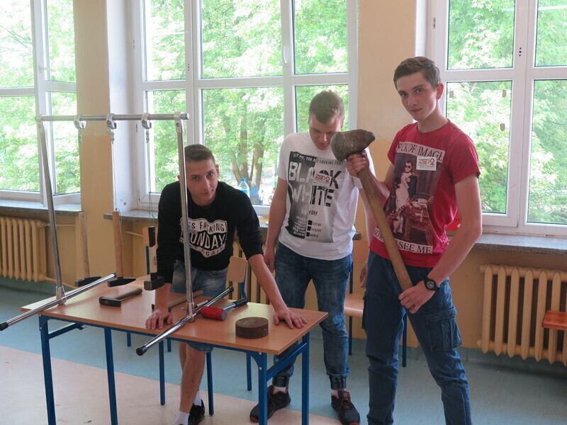 Zdjęcie 14: Piknik EXPLORER w ZSP nr 2 