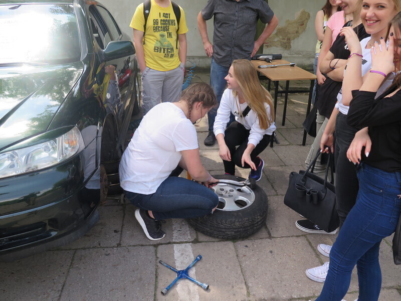 Zdjęcie 32: Piknik EXPLORER w ZSP nr 2 