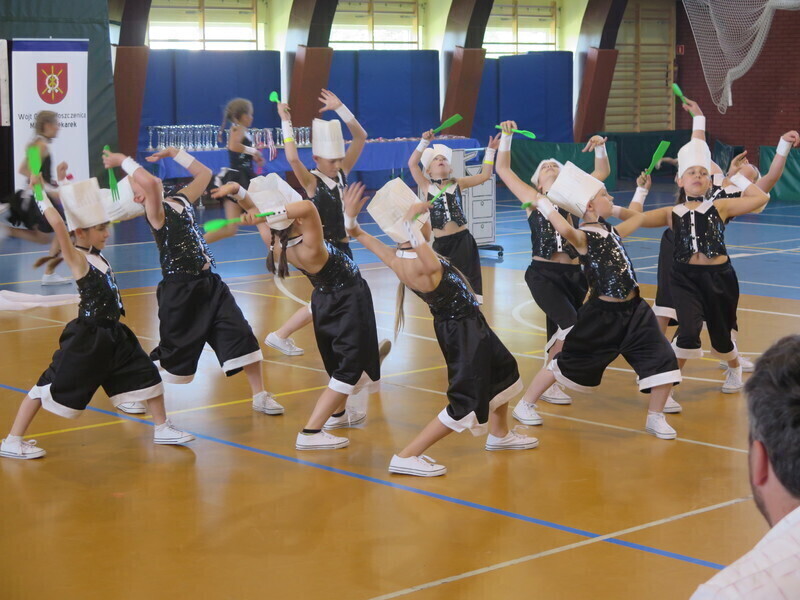 Roztańczona Moszczenica
