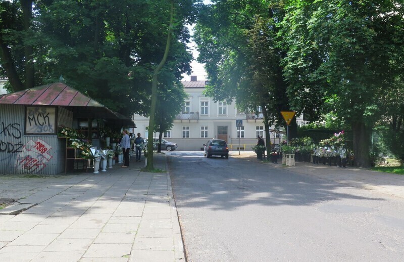Zdjęcie 2: Od środy zmiana organizacji ruchu na Cmentarnej w Piotrkowie 