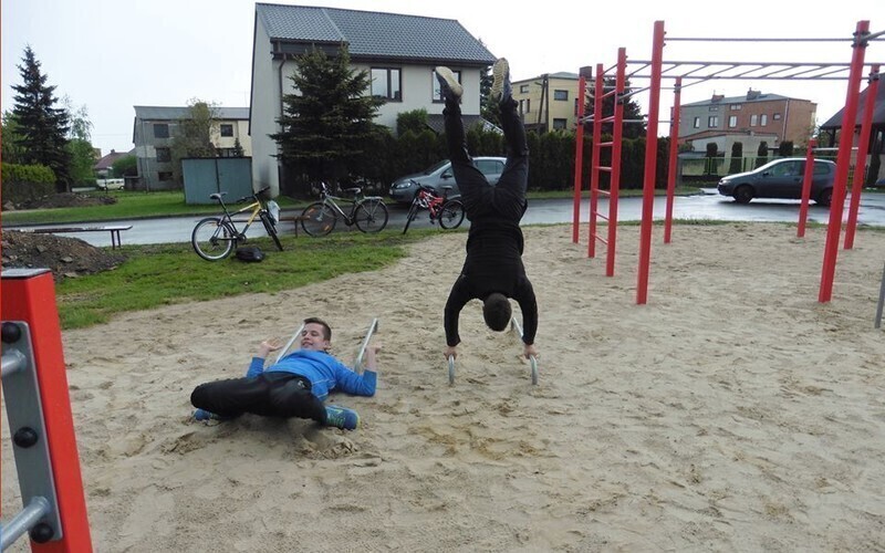 Zdjęcie 5: Street workout na placu Włókniarzy 