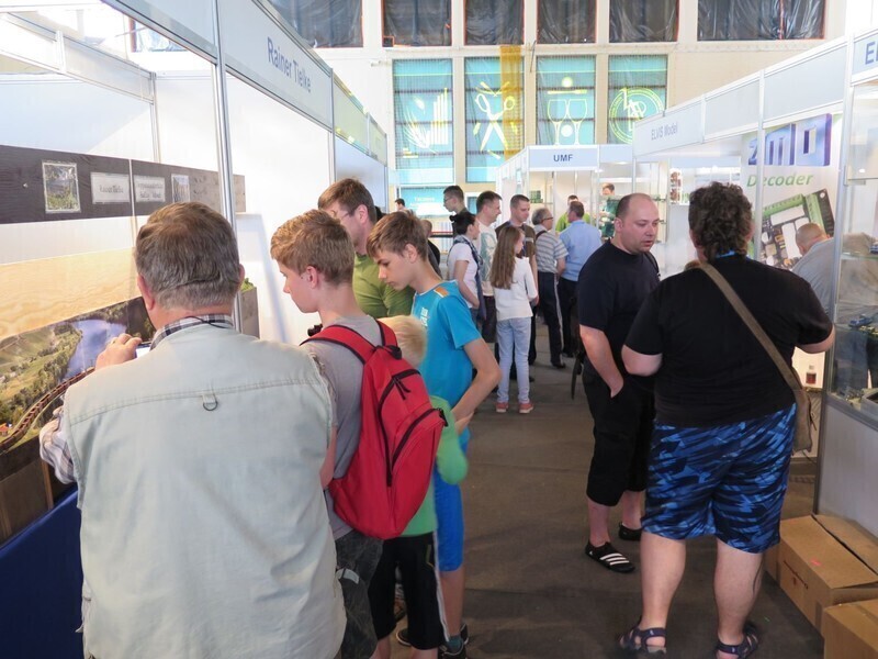 Zdjęcie 18: Ruszyły Trzecie Targi Modelarstwa Kolejowego