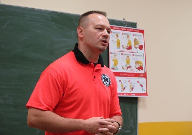 Zdjęcie 5: Kukizowcy uczyli udzielania pierwszej pomocy