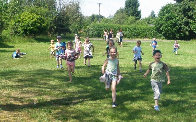 Zdjęcie 2: Działkowcy dzieciom 