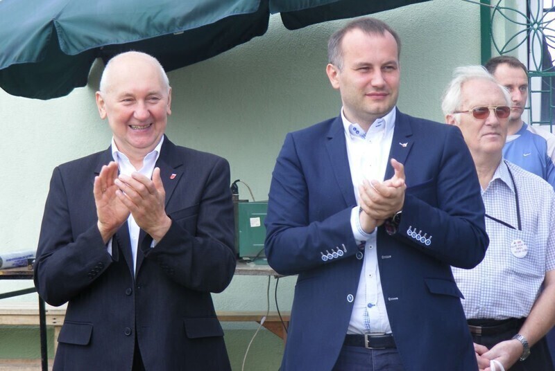 Zdjęcie 8: Krwiodawcy integrowali się na sportowo 