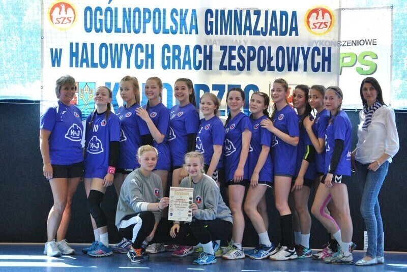 Zdjęcie 3: Sukces piłkarek ręcznych z Gimnazjum nr 5 