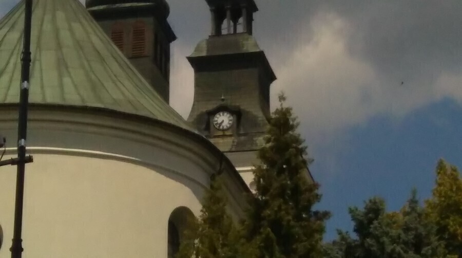 Piorun uderzył. Zegar stanął